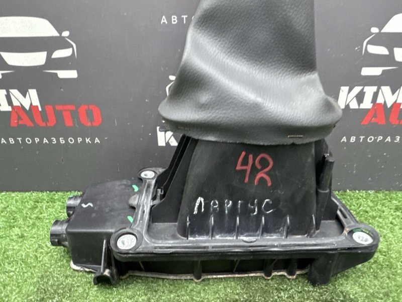 Кулиса МКПП Lada Largus