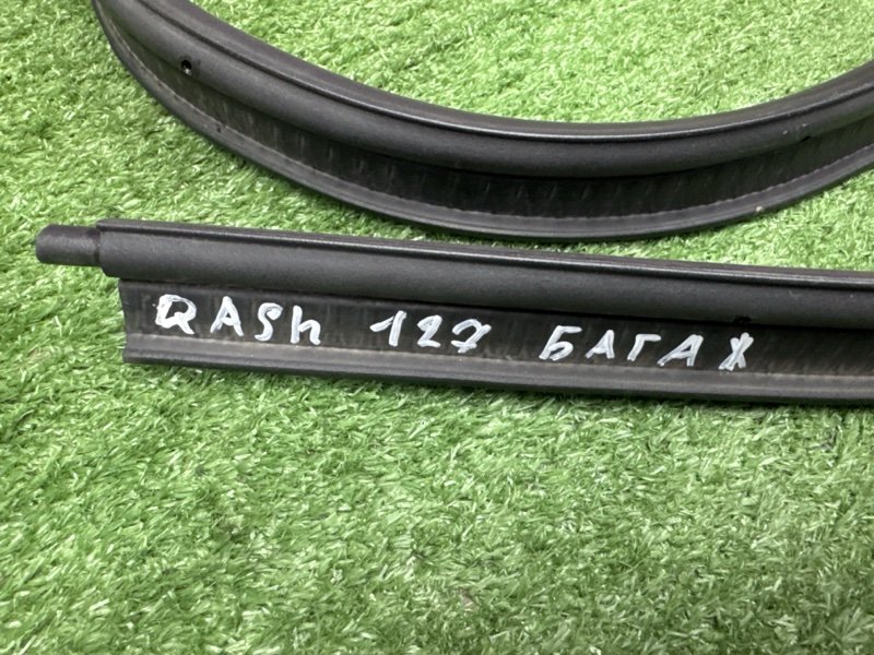 Уплотнитель багажника Nissan QASHQAI 2016 J11