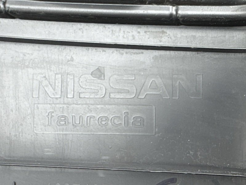 Накладка стойки кузова Nissan QASHQAI 2016 J11