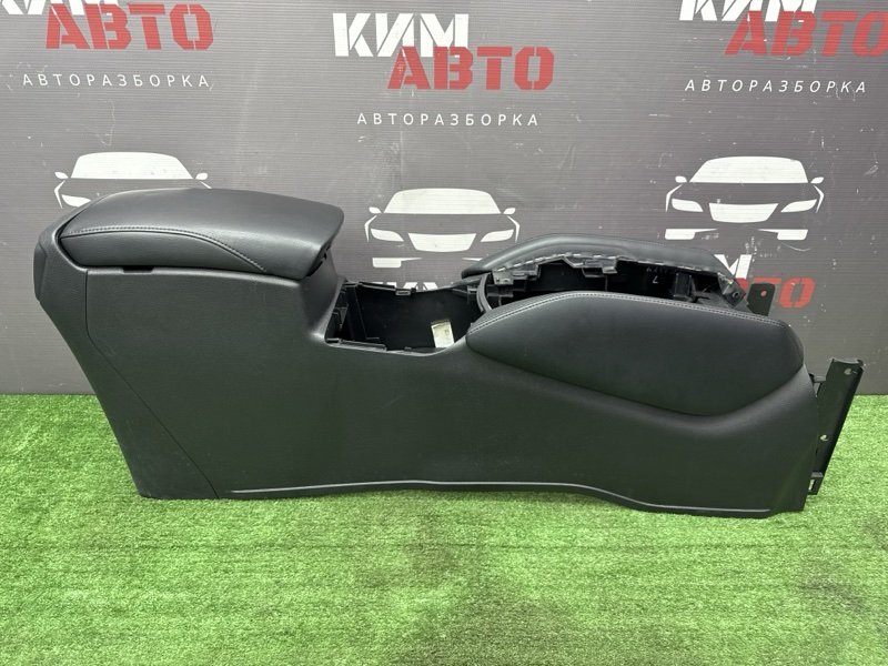 Центральная консоль с подлокотником и воздуховодами Nissan QASHQAI 2016 J11