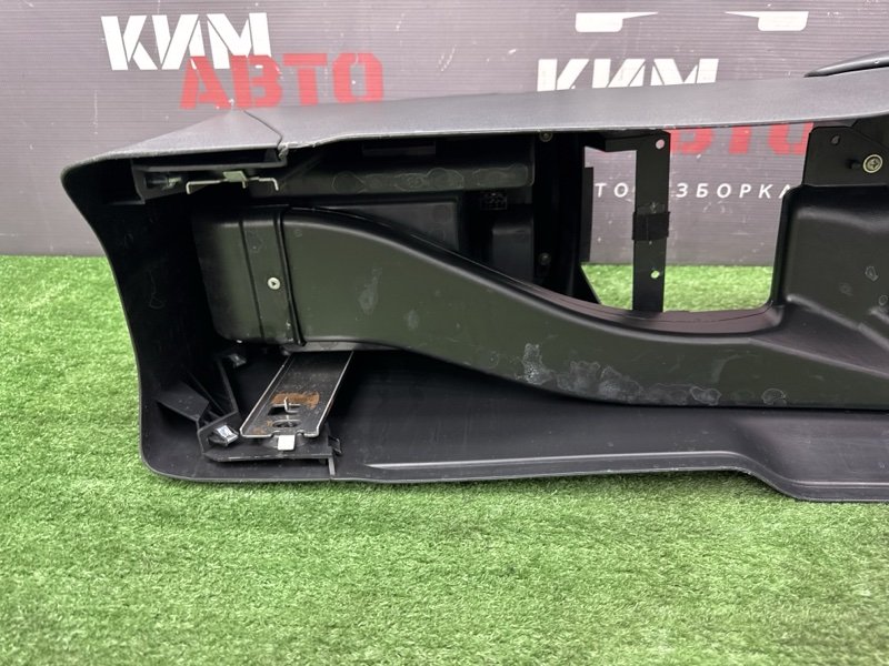 Центральная консоль с подлокотником и воздуховодами Nissan QASHQAI 2016 J11