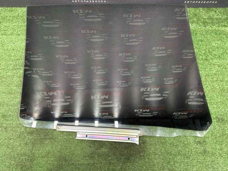 Стекло двери LIFAN X60