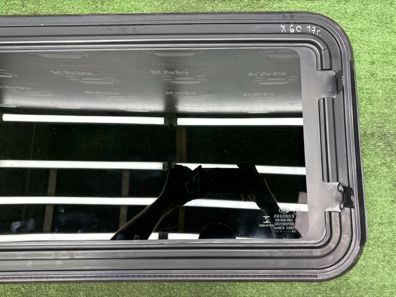 Стекло люка LIFAN X60