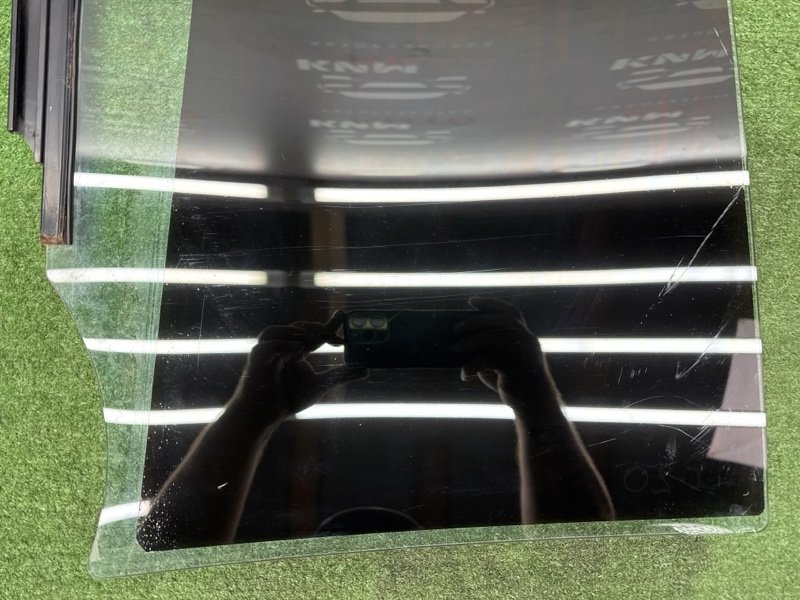 Стекло двери Hyundai I20