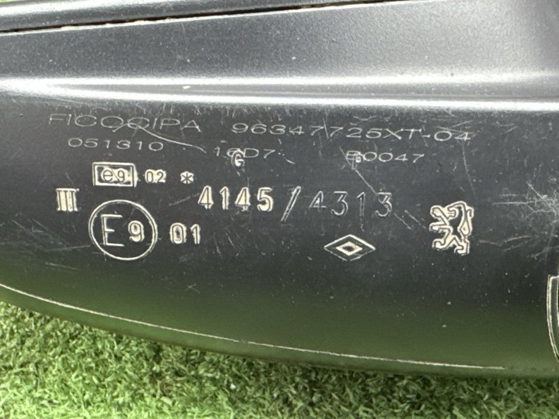 Зеркало заднего вида боковое Peugeot 307