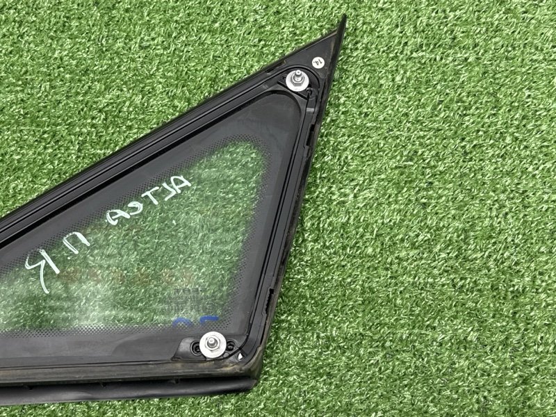 Стекло кузовное SEAT ALTEA