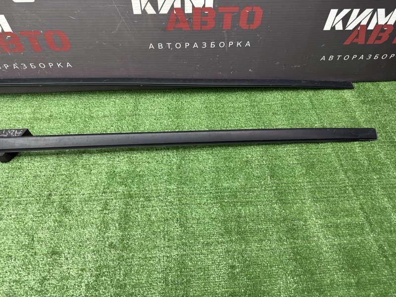 Молдинг крыши Nissan QASHQAI 2016 J11