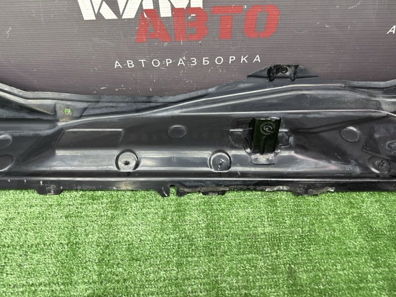 Водосток Nissan QASHQAI 2016 J11