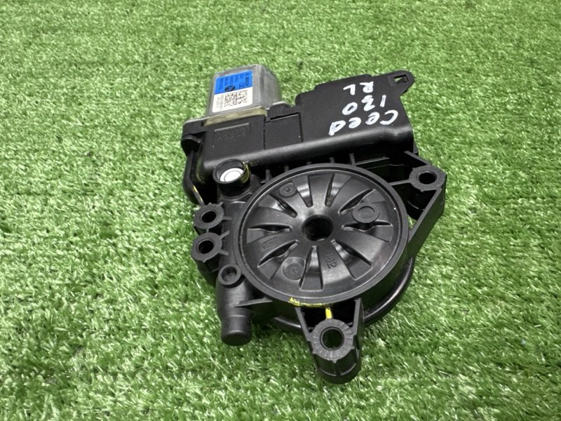 Мотор стеклоподъемника Kia Ceed 3 2021 SW