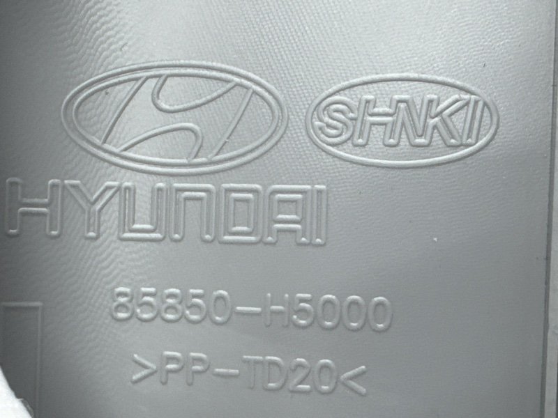 Накладка стойки кузова Hyundai Solaris 2 2017 HCR