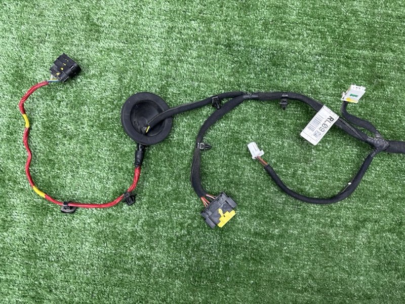 Проводка двери Kia Ceed 3 2021 SW