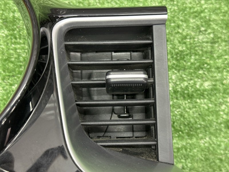 Рамка магнитолы с дефлекторами Kia Ceed 3 2021 SW