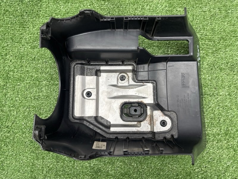 Кожух рулевой колонки Kia Ceed 3 2021 SW