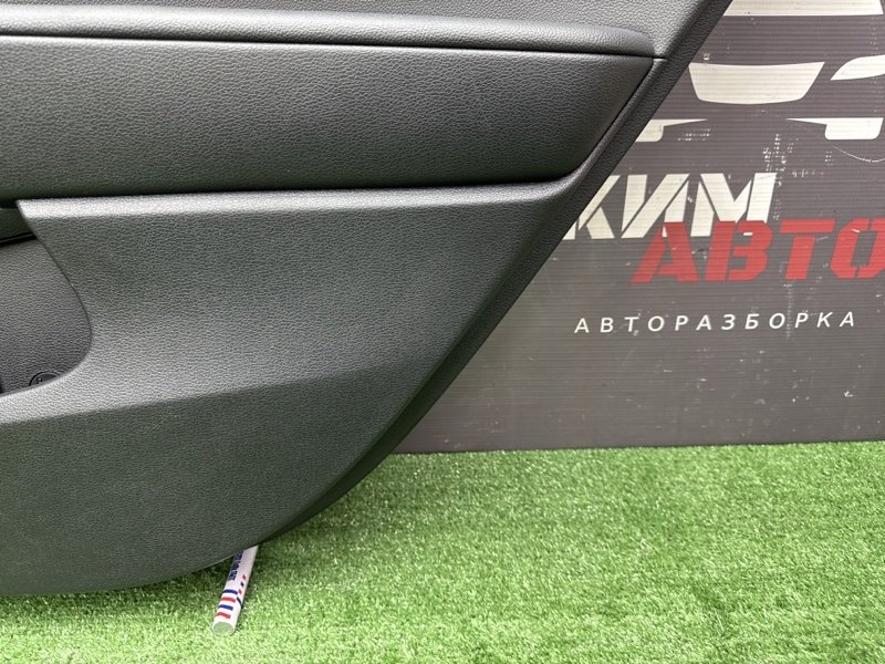 Обшивка двери Kia Ceed 3 2021 SW