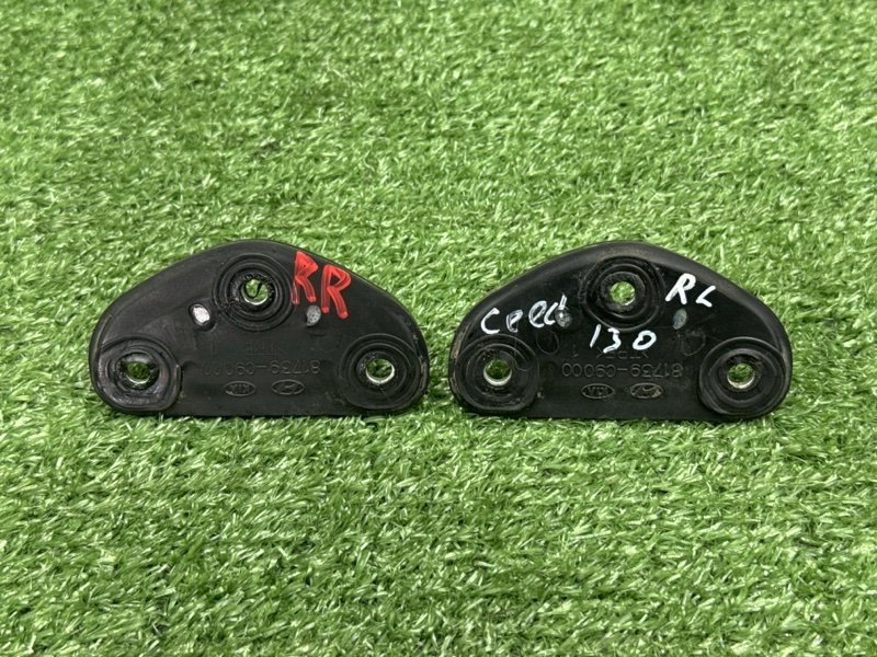 Отбойник крышки багажника Kia Ceed 3 2021 SW