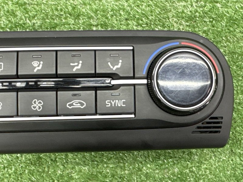 Блок управления климат-контролем Kia Ceed 3 2021 SW