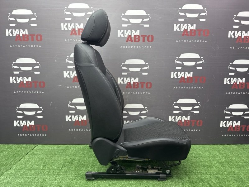 Сиденье переднее Kia Ceed 3 2021 SW