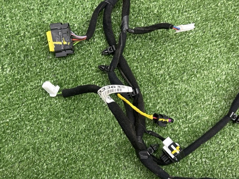 Проводка двери Kia Ceed 3 2021 SW