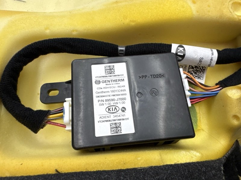 Сиденье задний ряд Kia Ceed 3 2021 SW