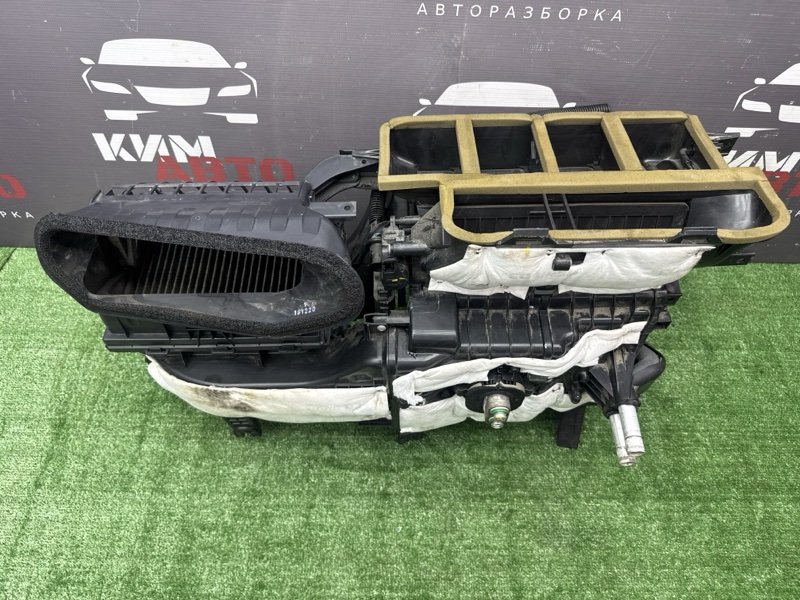 Отопитель в сборе Kia Ceed 3 2021 SW