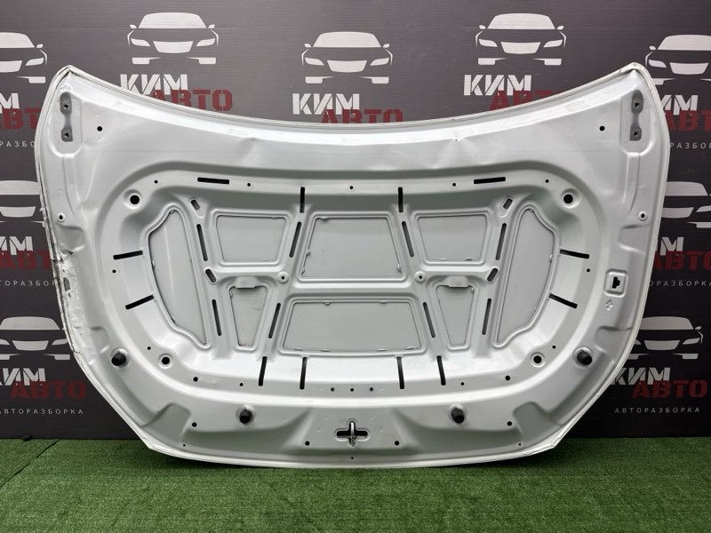 Капот с повреждениями Kia Ceed 3 2021 SW