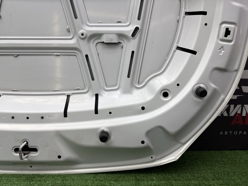 Капот с повреждениями Kia Ceed 3 2021 SW