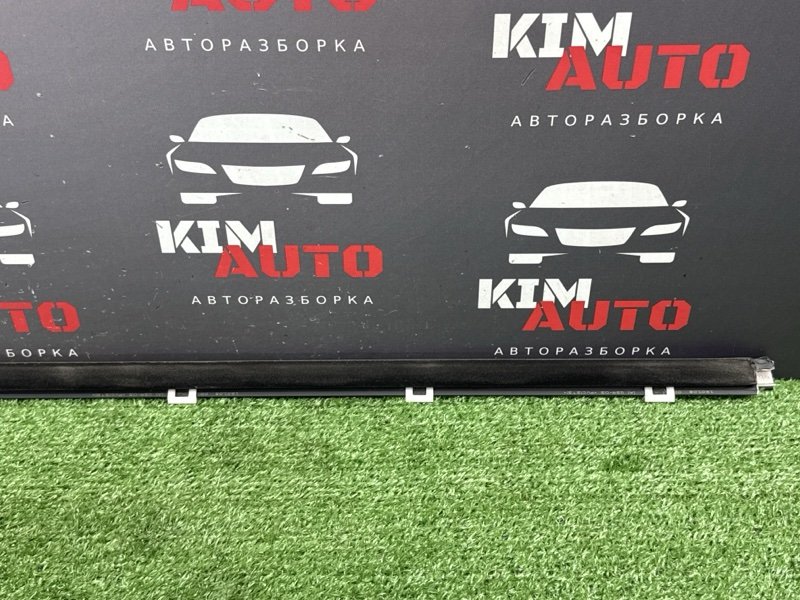 Уплотнитель стекла наружный (Бархотка) Hyundai Creta 2019 GS