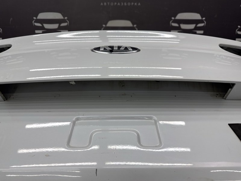 Крышка багажника Kia Ceed 3 2021 SW