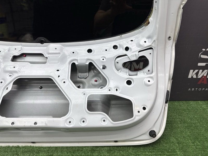 Крышка багажника Kia Ceed 3 2021 SW