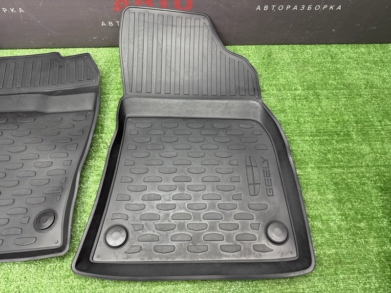 Коврики салонные Geely Monjaro