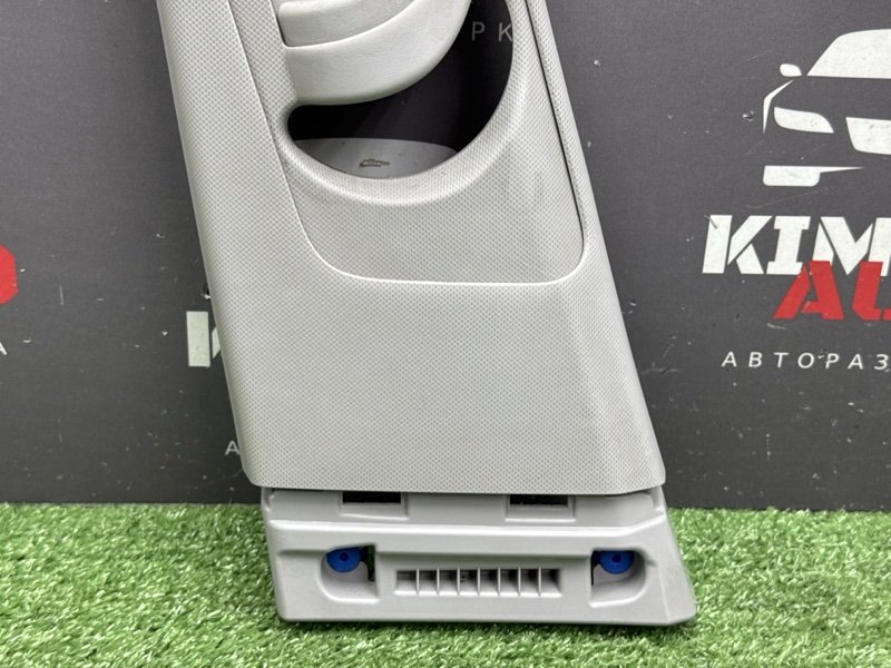 Накладка центральной стойки верхняя Hyundai Creta 2019 GS
