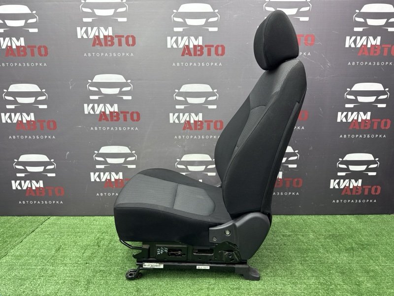 Сиденья передние комплект Hyundai Creta 2019 GS