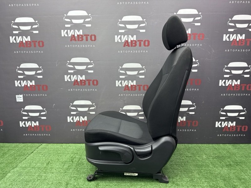 Сиденья передние комплект Hyundai Creta 2019 GS