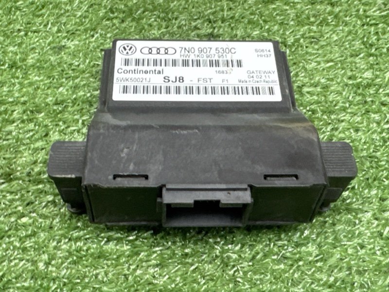 Блок gateway Skoda Yeti 2011