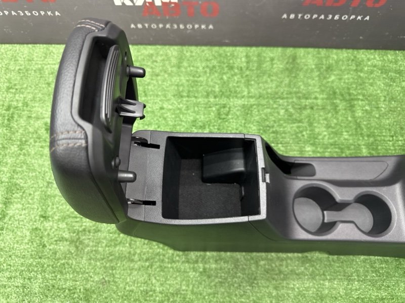 Центральная Консоль с подлокотником Hyundai Creta 2021 GS