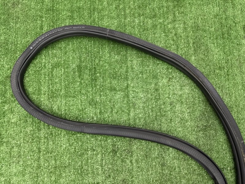 Уплотнитель проема двери Skoda Octavia 2013 A7