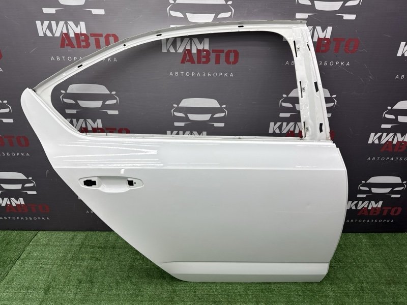 Дверь Skoda Octavia 2013 A7