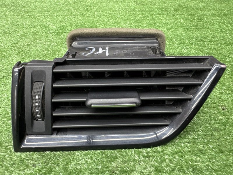 Дефлектор отопителя Skoda Octavia 2013 A7