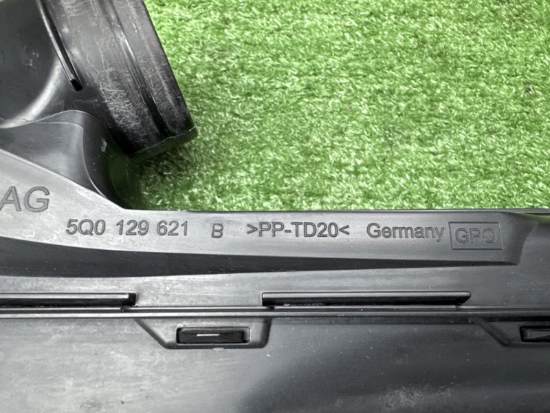 Воздухозаборник Skoda Octavia 2013 A7