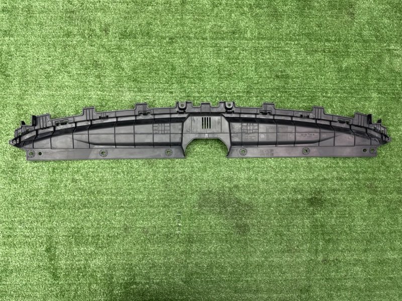 Накладка замка капота Kia Ceed 3 2018 CD