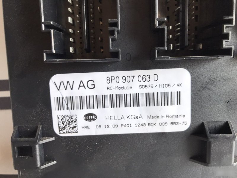 Блок бортовой сети Audi A3 8P