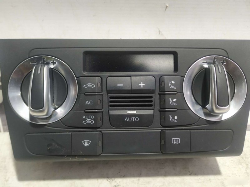 Блок климат-контроля Audi A3 2008—2013 8P