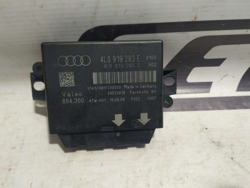 Блок парктроников Audi Q7 2009—2015 4L