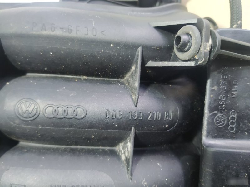 Впускной коллектор Audi A4 2004—2009 B7