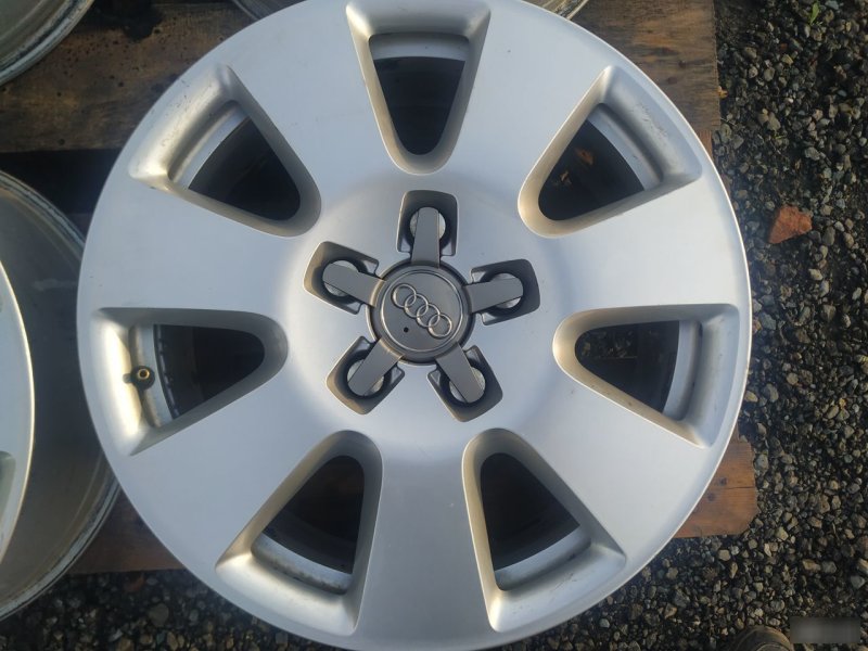 Диски колес Audi Q7 4L