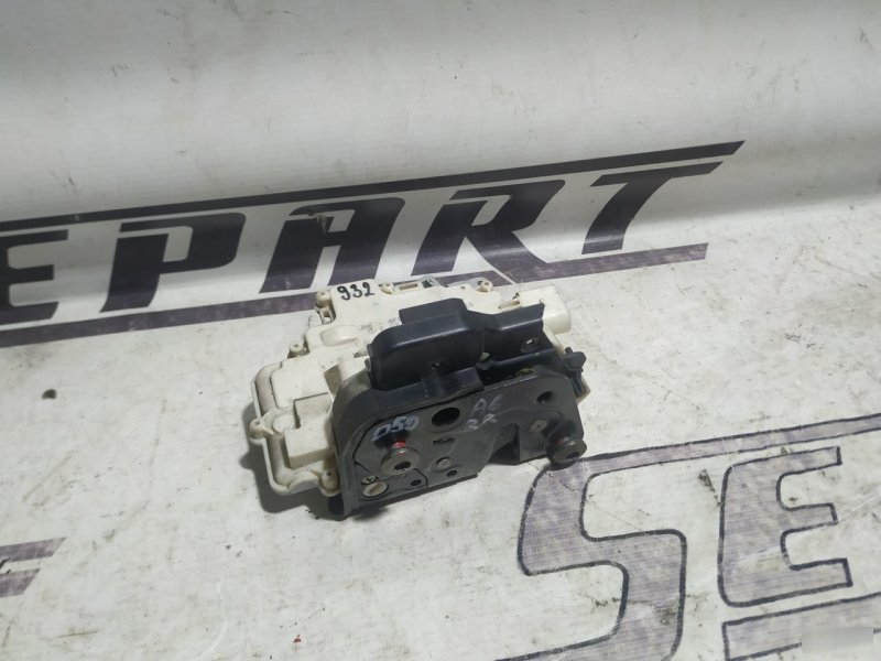 Замок двери Audi A6 2005 C6