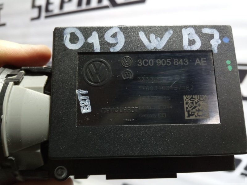Замок с ключом Volkswagen Passat 2011 B7