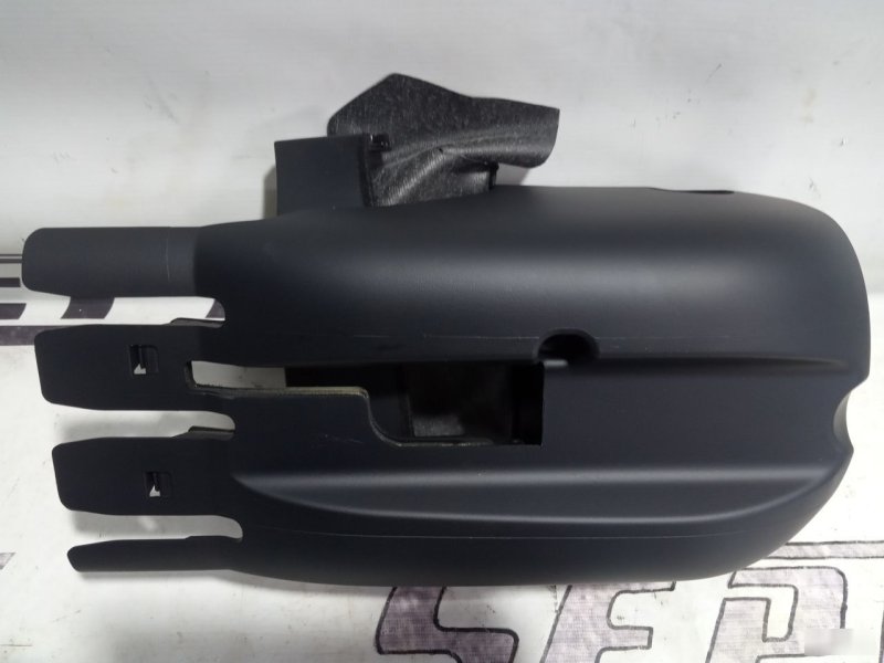 Кожух рулевой колонки Audi S3 2006—2008 8P