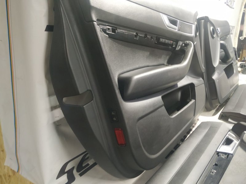 Комплект дверных карт Audi A6 2004—2008 С6