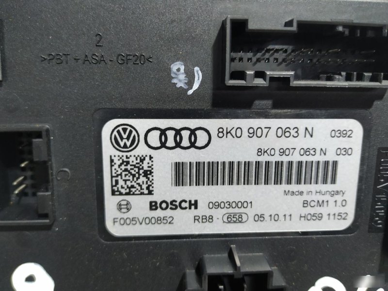 Модуль питания BCM Audi A4 2007—2012 B8